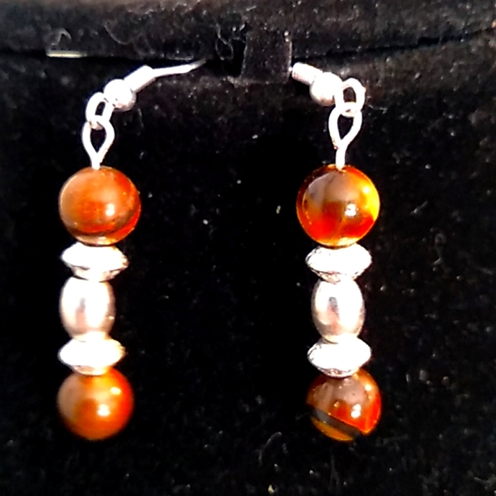 Oggie design tiger eye earrings